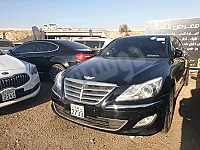 هيونداي جينيسيس 2013 مستعملة بحالة ممتازة في حلب