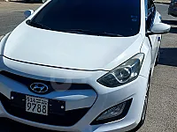 هيونداي آي 30 2015 جديدة للبيع في مركز حماة - 110 حصان