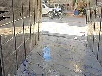 محل عدوار الثورة مقابل باب الجامع الغربي 