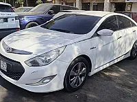 هيونداي سوناتا هايبرد 2012