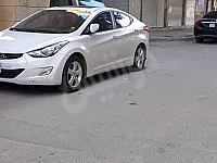 هيونداي إلنترا 2012 مستعملة للبيع في كفر سوسة - 300000 كم