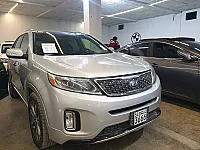 كيا سورينتو 2015 مستعملة SUV فضي بحالة جيدة في حلب