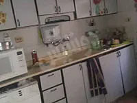 للبيع شقة باسد الدين 110 متر 3 غرف وصالون وجنينة 