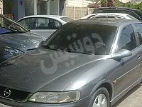 للبيع سياره خاليه العلام تماما من الداخل زنار نظافه بسبب جرد اللون