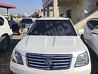 يا اخوة السيارة بلشحم نضيفة خالية العلام 