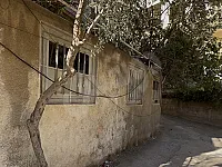 شقة للبيع في اشرفيه الوادي - 4 غرف, 3 حمامات, 240 م²