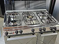 فرن غاز لاكشري ستانلس كبير للبيع في بانياس