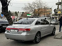 للبيع سياره ازيرا اكمل وصف 