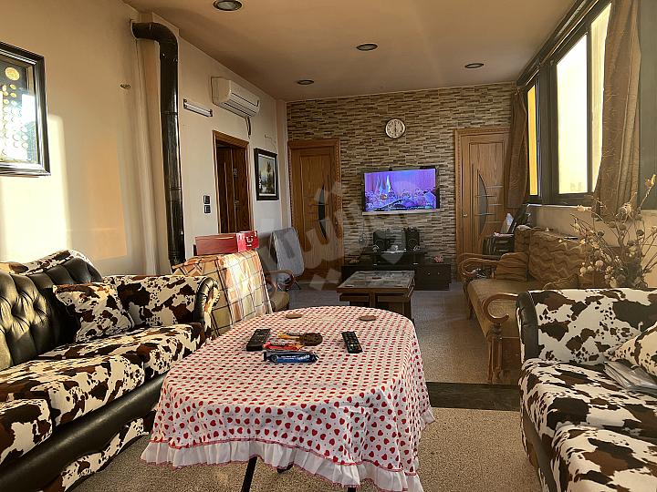 منزل مفروش ٤ غرف قريب من مطار دمشق الدولي  للأجار سوبر ديلوكس