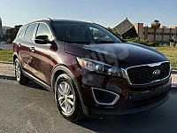 للايجار اليومي .اسبوعي .شهري  في دمشق . استلام وتسليم في مطار دمشق..👍 