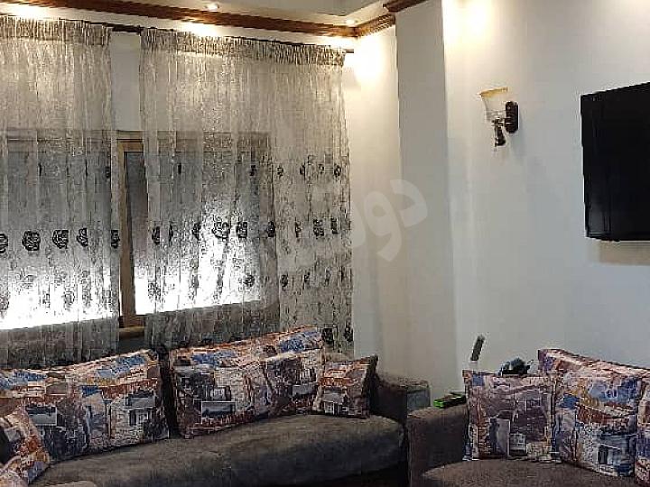 للبيع شقة ساحة شمدين اول اسد الدين75متر 