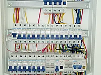 تركيب وتجهيز منظومة طاقة شمسية 