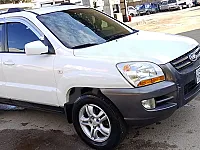 للبيع كيا سبورتاج موديل 2005 محدثة 2006  