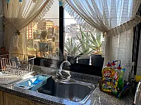 منزل للبيع في الميدان جانب جامع زين العابدين 