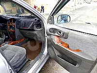 للبيع سنتافيه 2004 قصة 