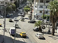 شقة للبيع في  اللاذقية المشروع السابع على الشارع الرئيسي تماما 