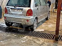 خالية من جوا  من برا زنار السيارة نضيفة محرك دهب 