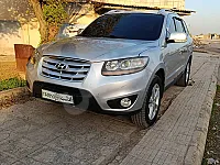 2010 كرسي كهربا عداد 140 الف سبع مقاعد شاسي نضيف