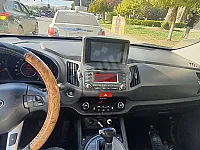 للبيع سبورتاج ار ٢٠١١ ابيض اللون خالية العلام 