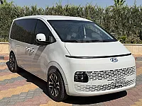 هيونداي ستاريا 2023 مستعمل للبيع في حلب - 16000 كم