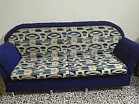 طقم كنب نضيف كتير بحالة الجديد 