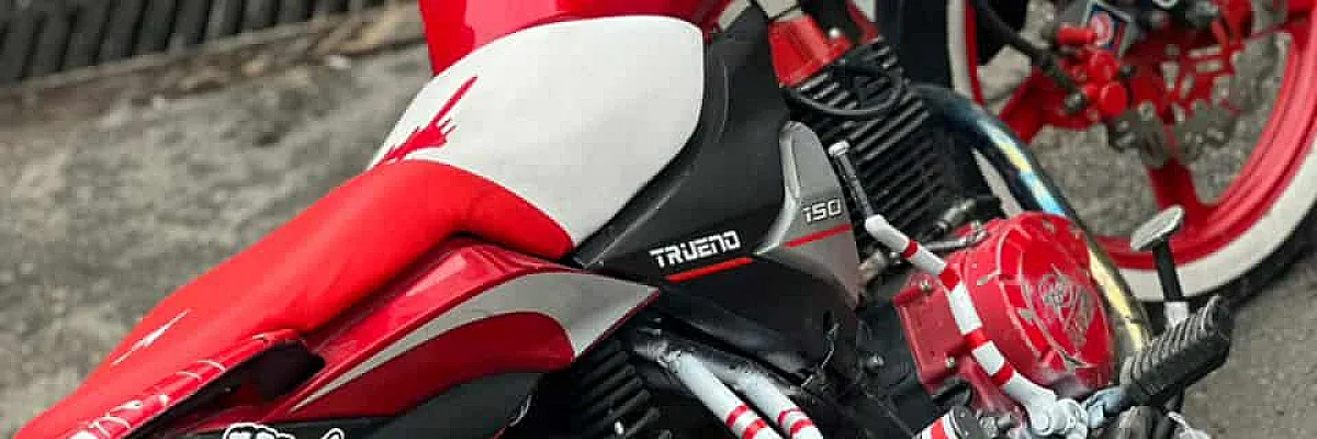 ابو احمد Cover